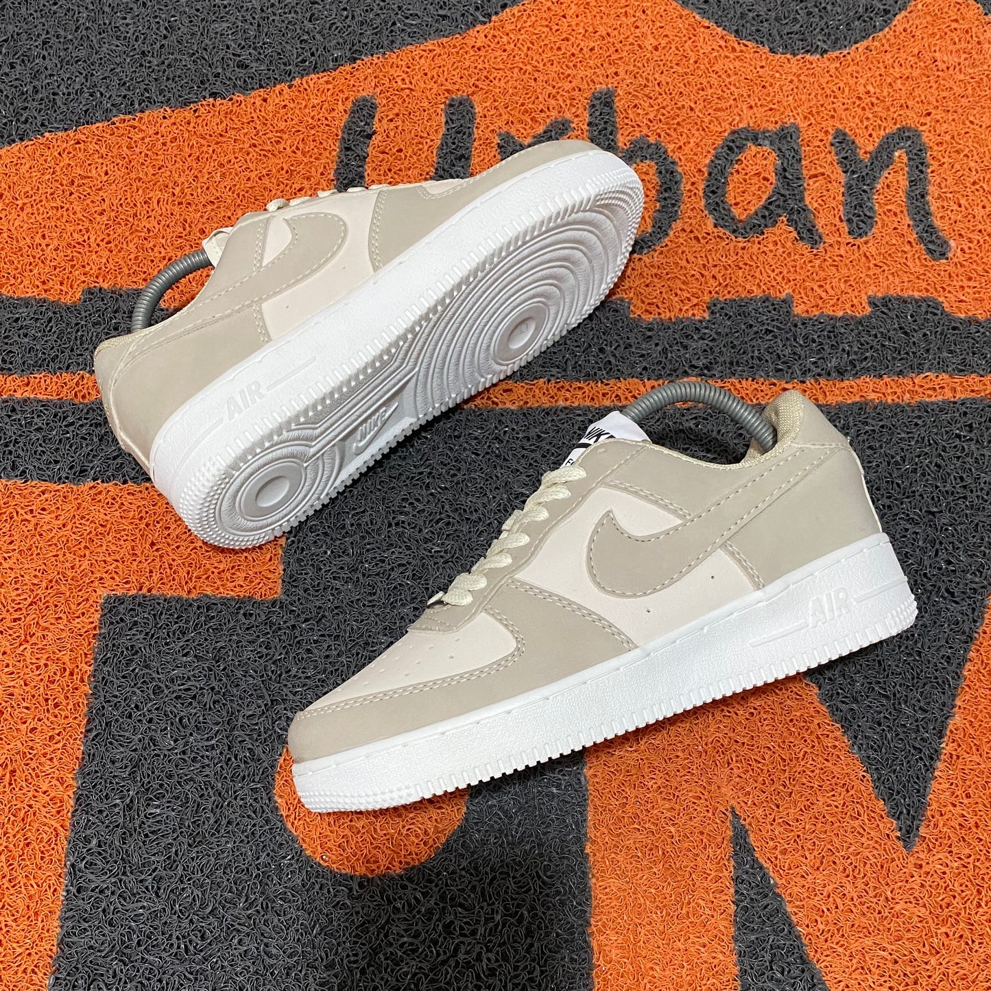 AF1 BEIGE
