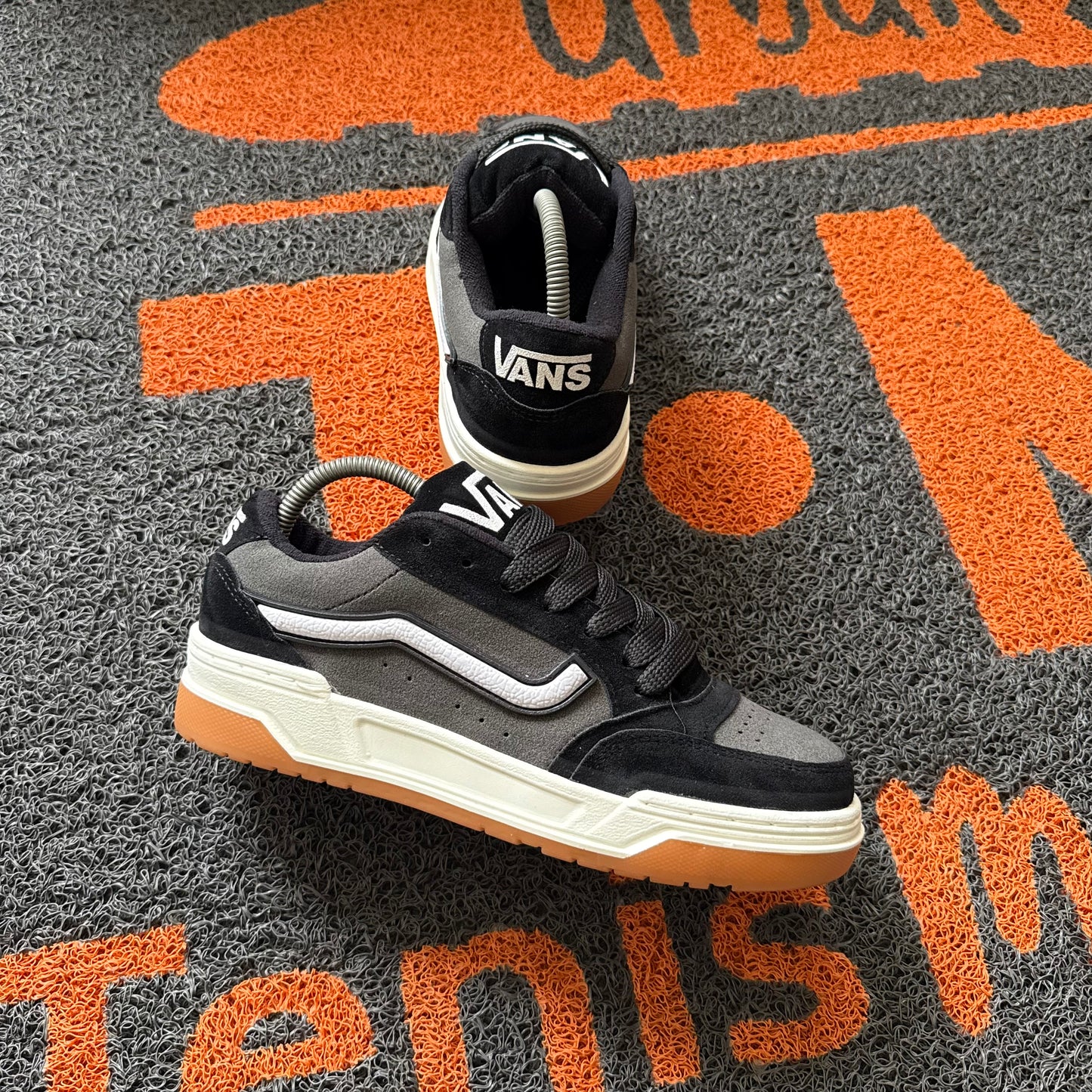 VANS HYLANE GRIS X NEGRO