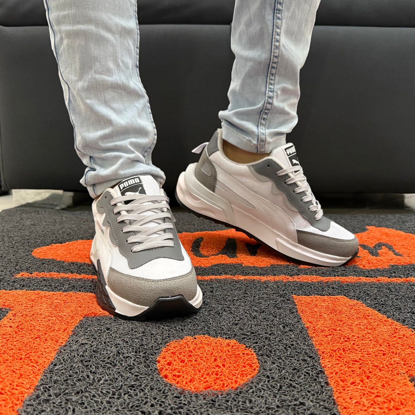 PUMA FUTURE BLANCO X GRIS