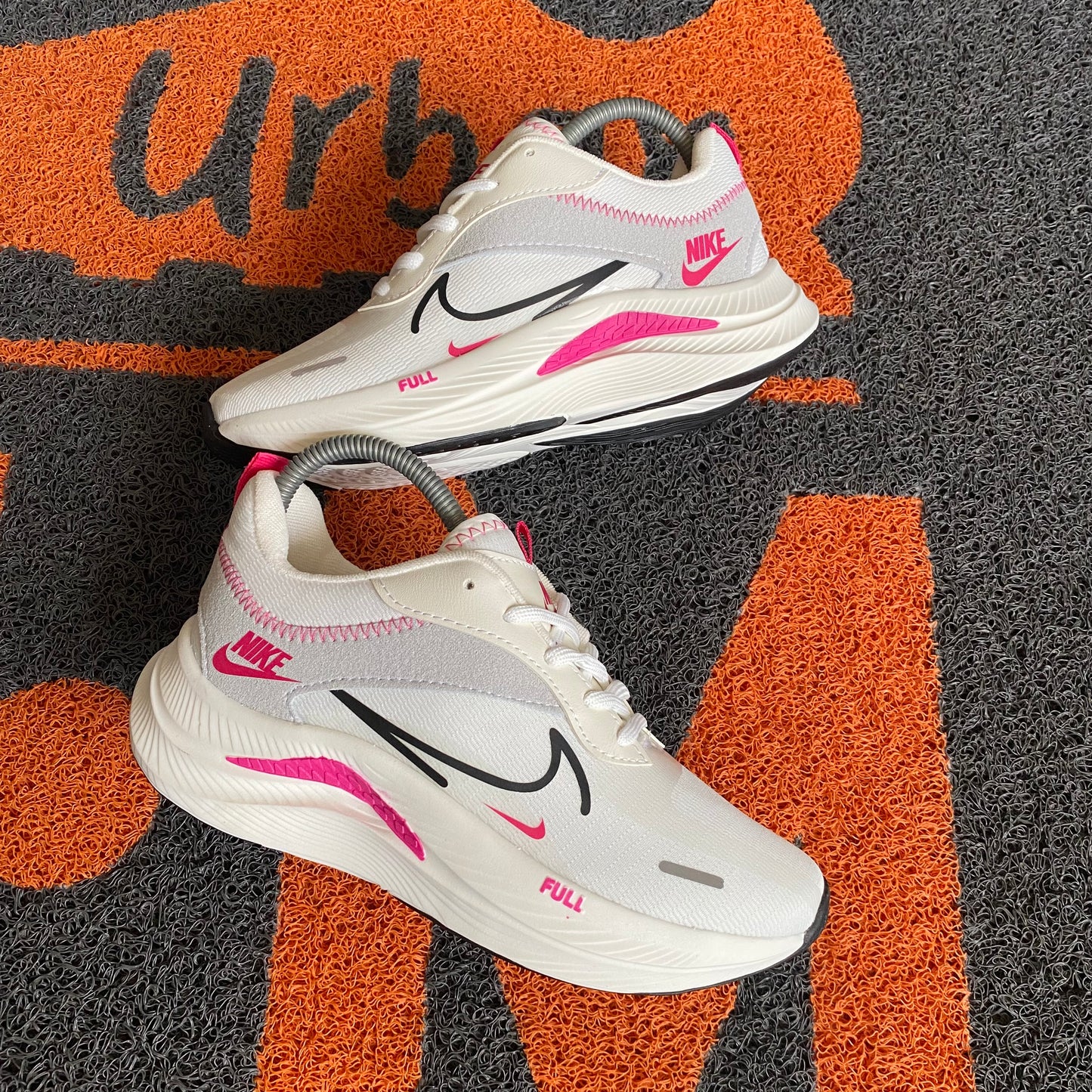 NIKE ZOOM FUCSIA + PLANTILLA SEMIORTOPEDICA