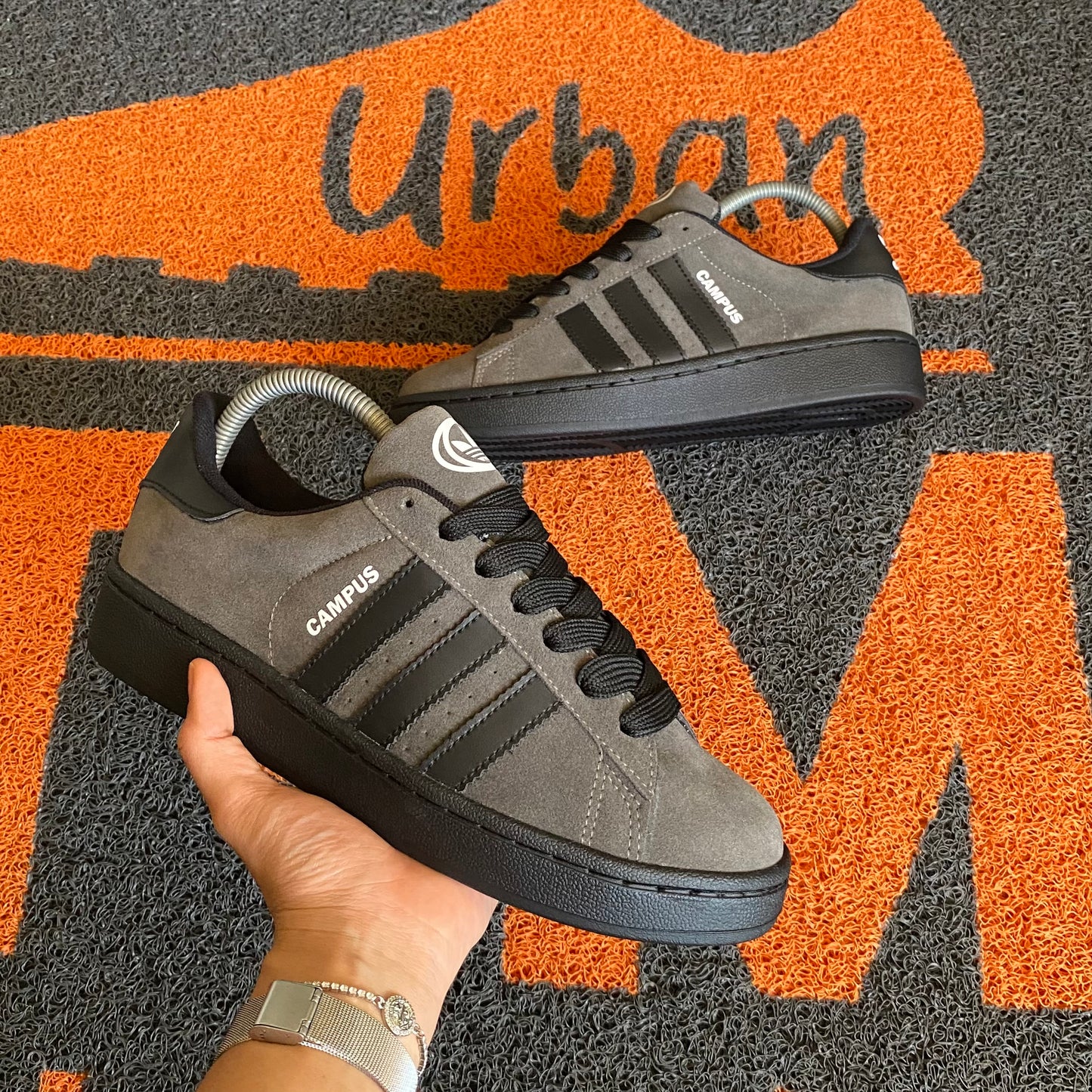 CAMPUS GRIS X NEGRO