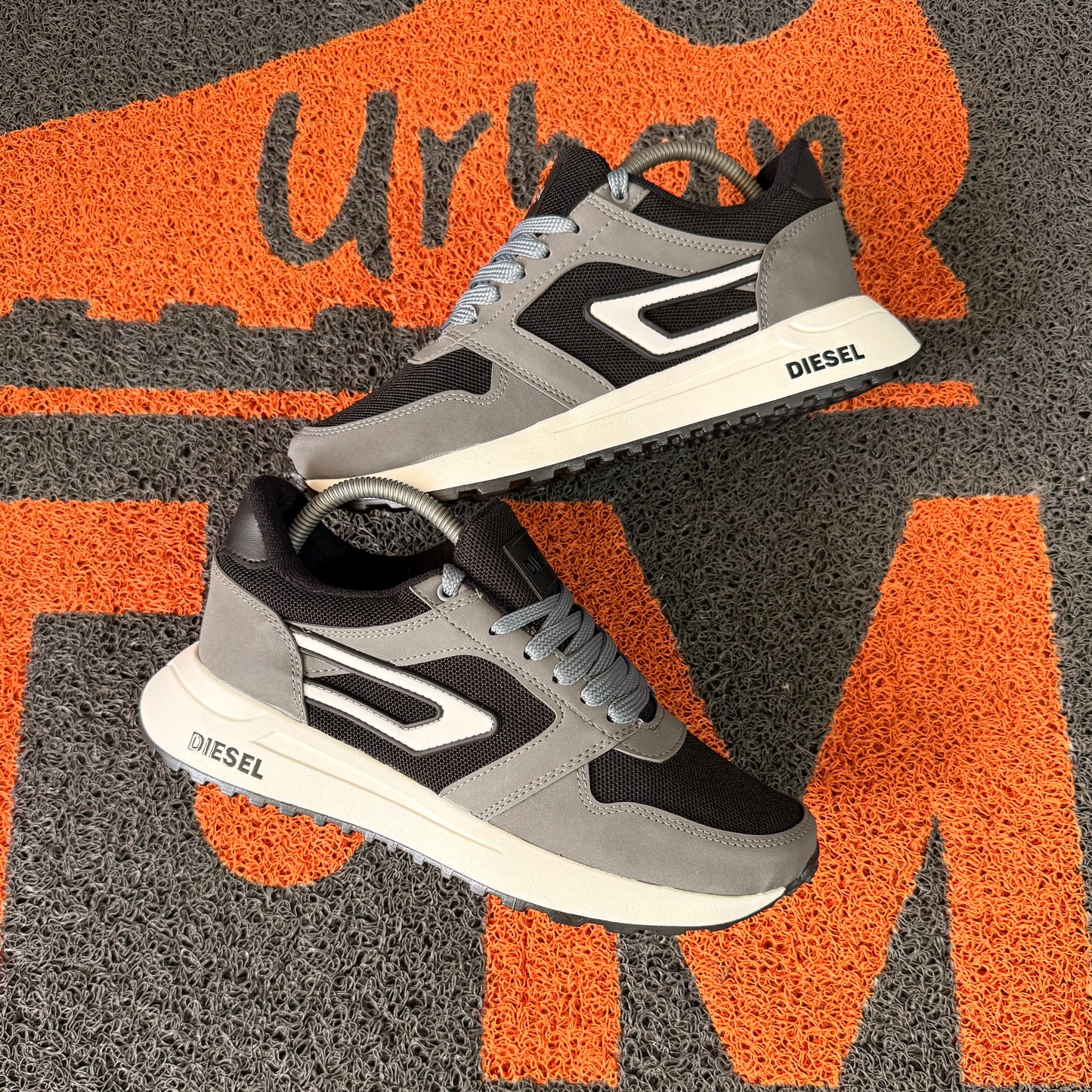 DIESEL NEGRO GRIS