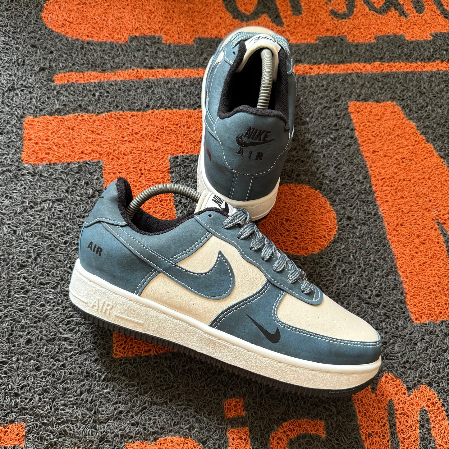 AF1 BLANCO X AZUL PETROLEO