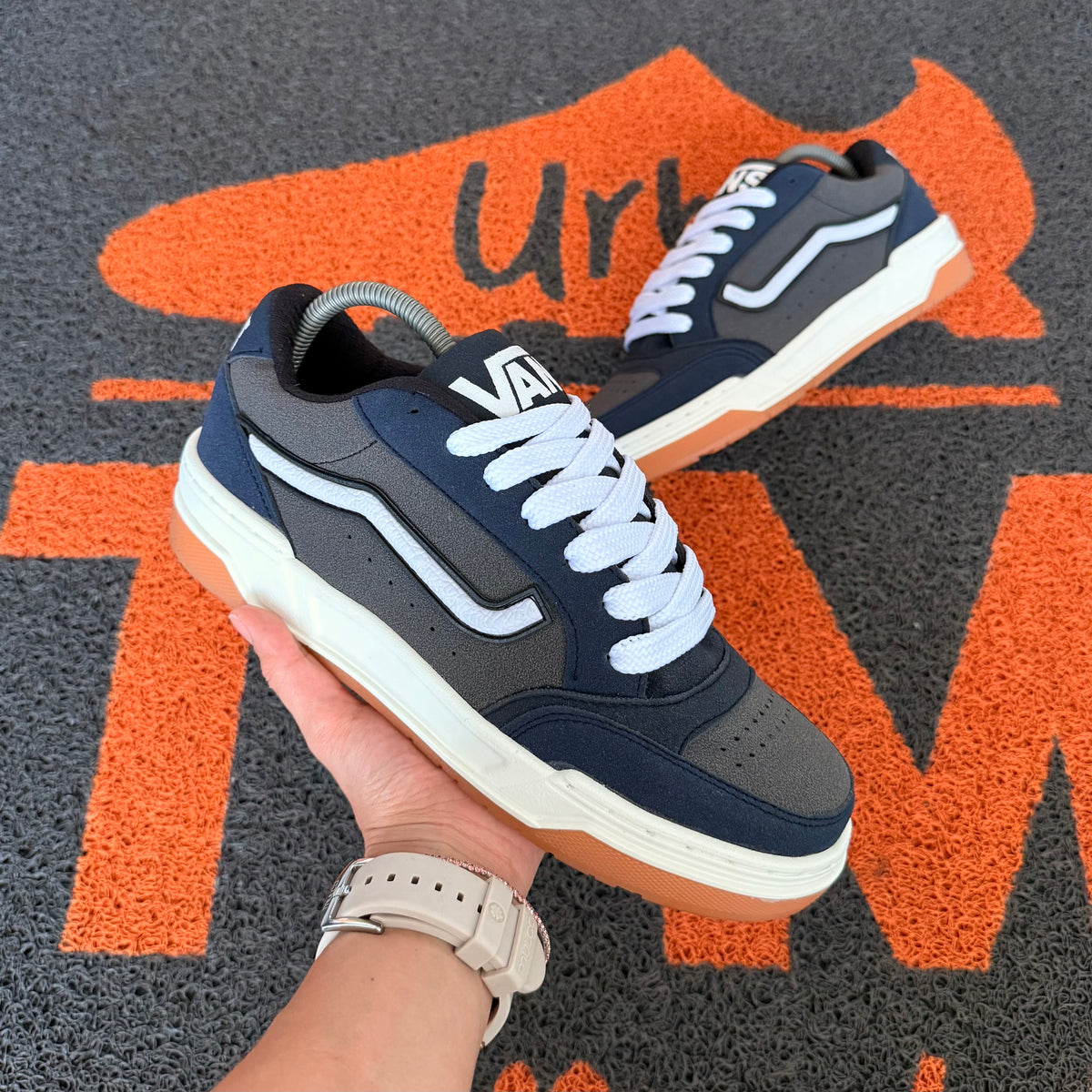VANS HYLANE GRIS X AZUL