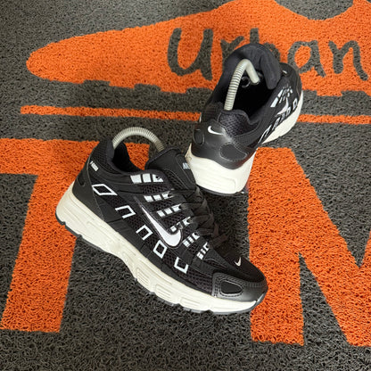 NIKE P-6000 NEGRO