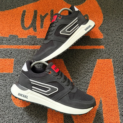 DIESEL NEGRO BLANCO