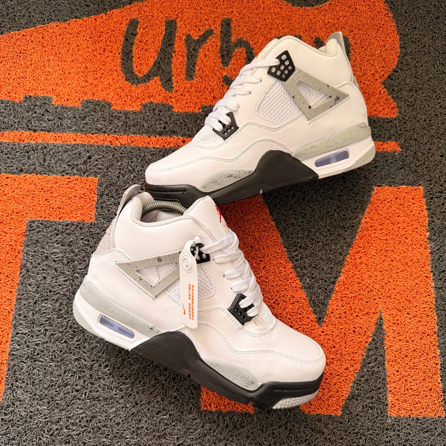RETRO 4 BLANCO X GRIS