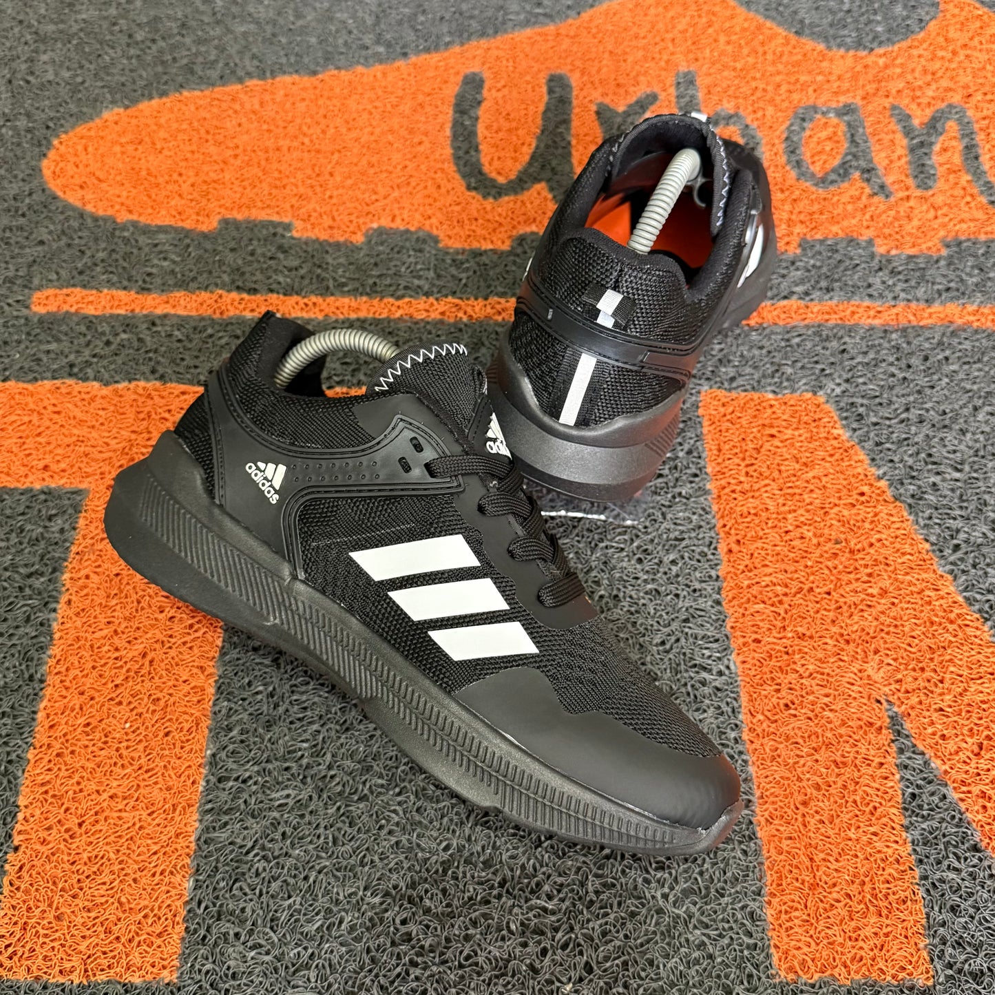 ADIDAS ULTRABOOST NEGRO TODO