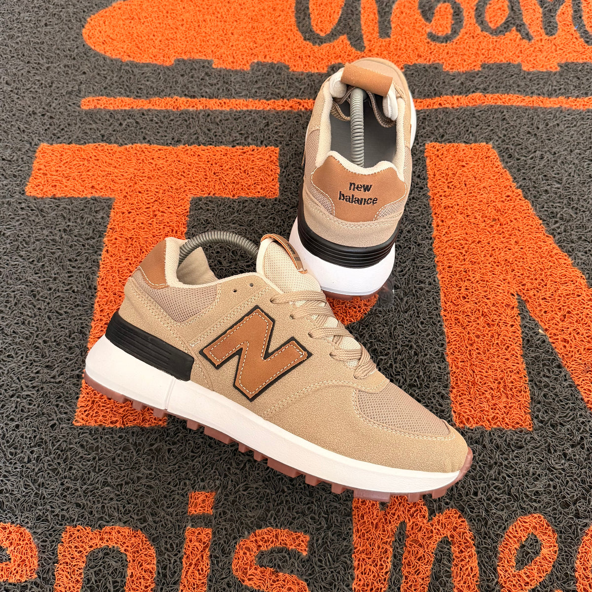 NEW BALANCE CAFE