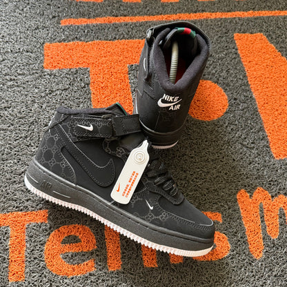 AF1 BOTA GUCCI NEGRA HUELLA BLANCA
