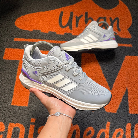 ADIDAS ULTRABOOST GRIS X MORADO