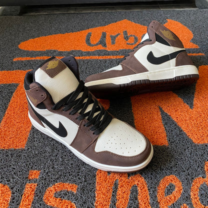 RETRO 1 CAFÉ