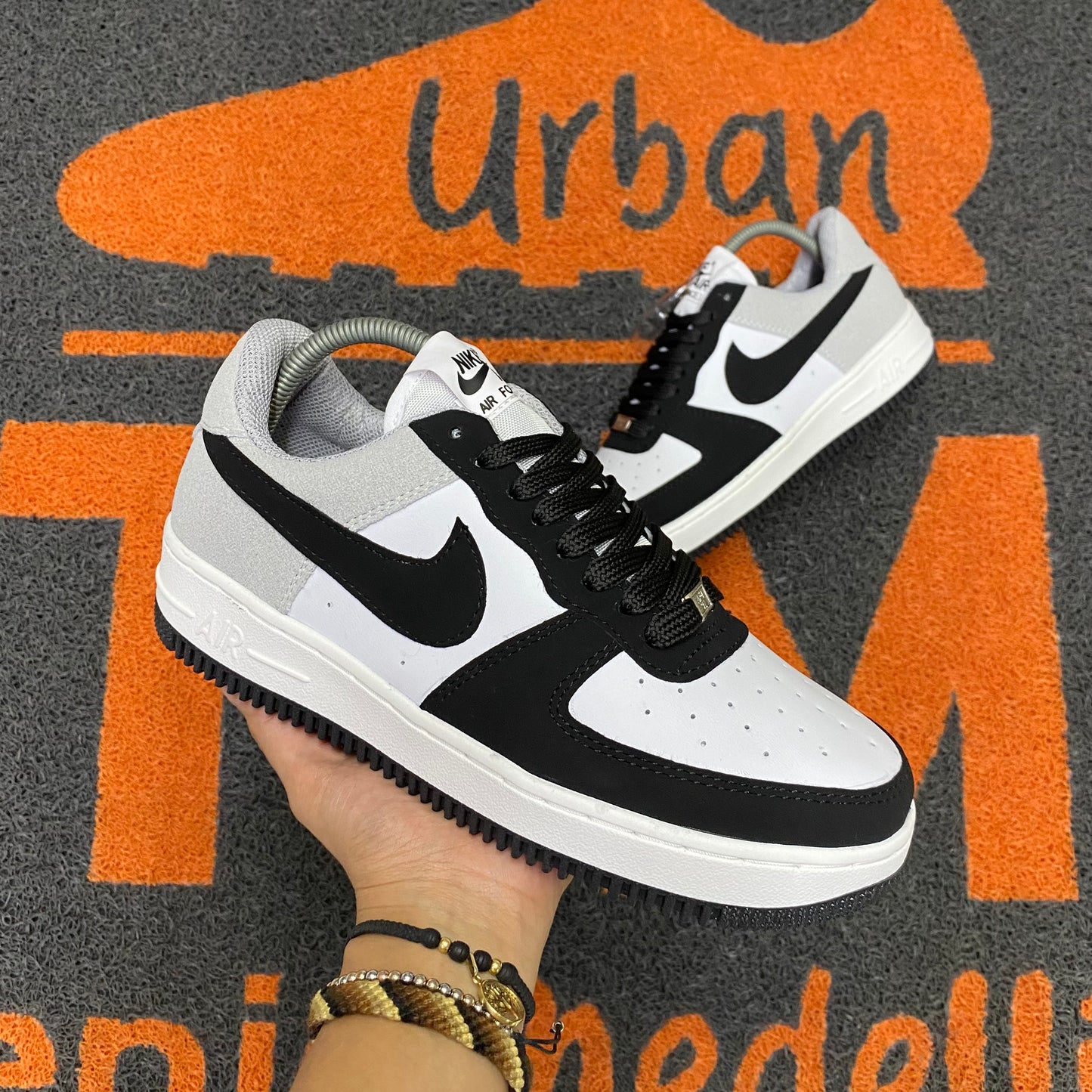 AF1 BLANCO X NEGRO Y GRIS