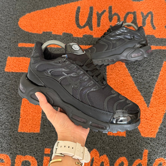 NIKE TN NEGRO TODO