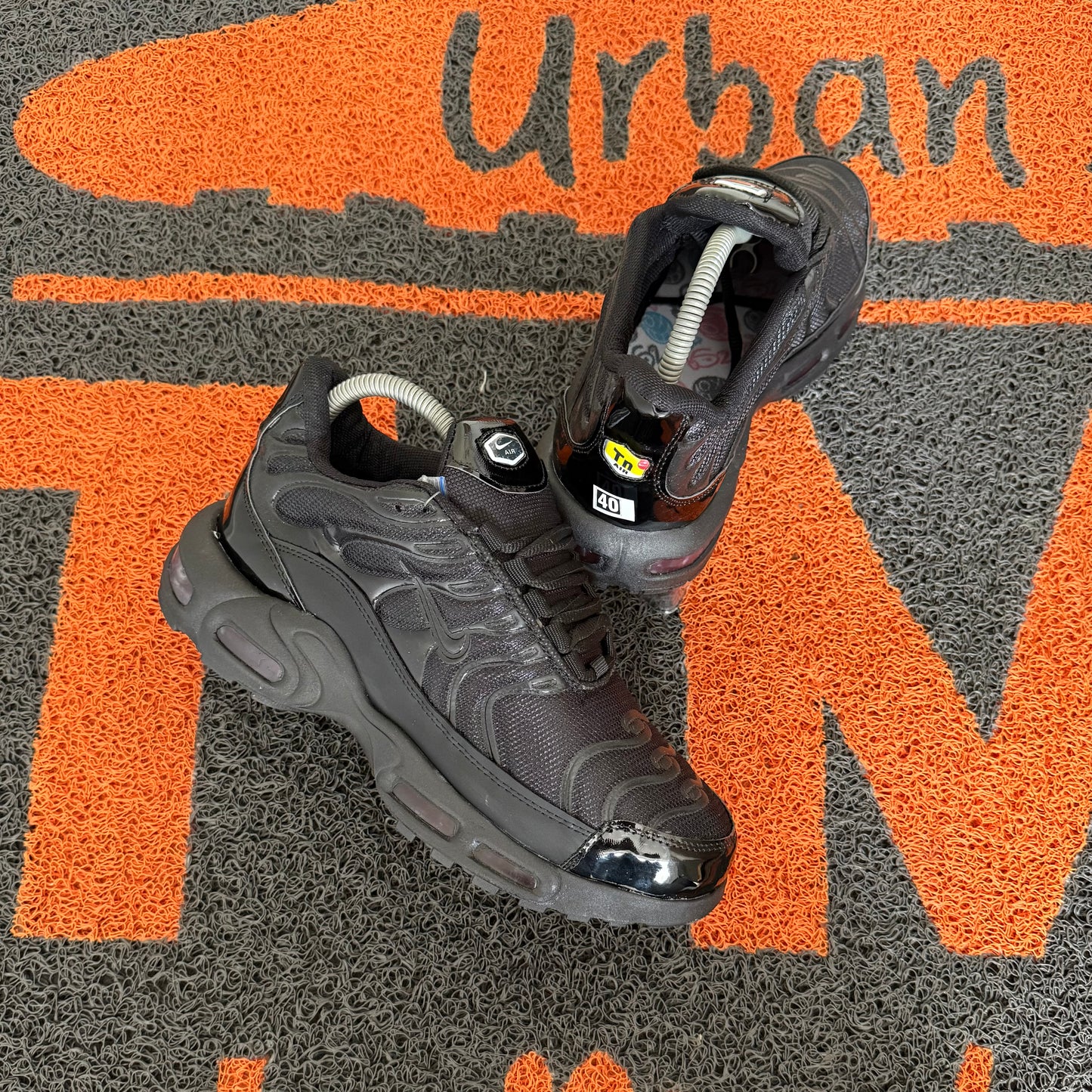 NIKE TN NEGRO TODO