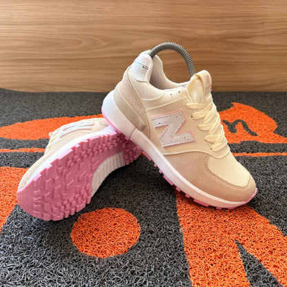 NEW BALANCE BEIGE X ROSA MUJER