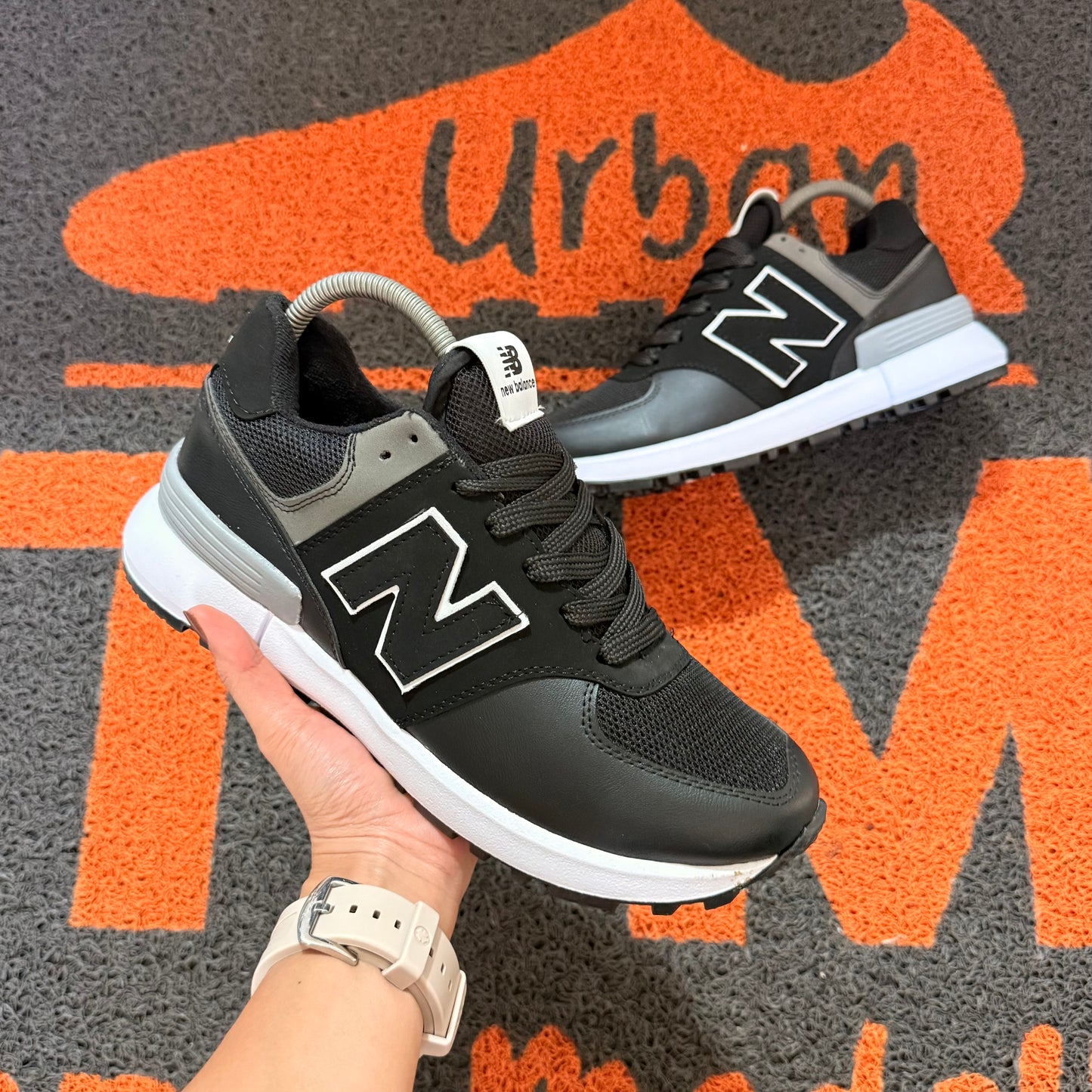 NEW BALANCE NEGRO