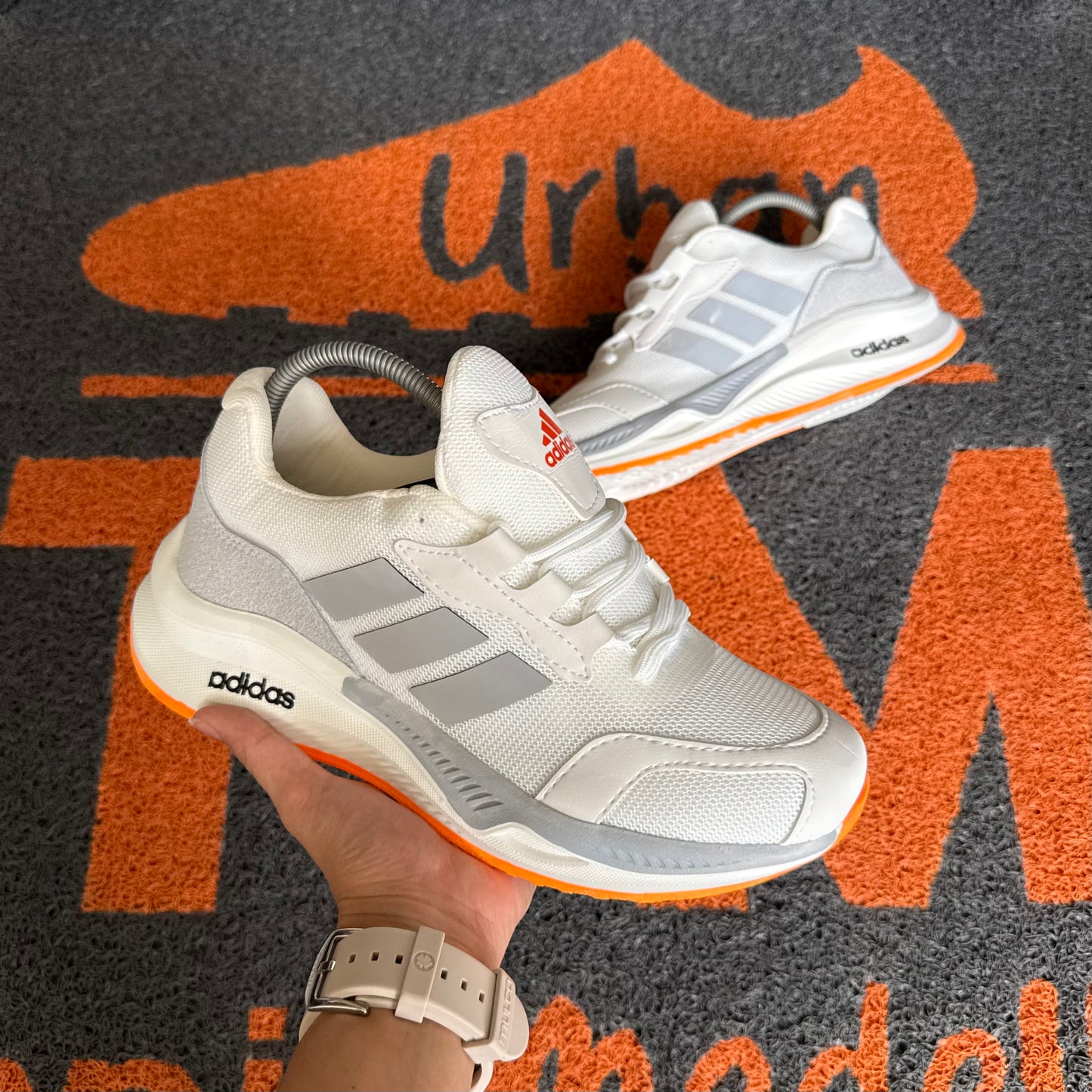 ADIDAS RUNNING MARFIL X NARANJA