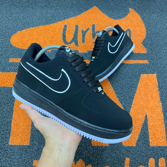 Af1 1’07 negro