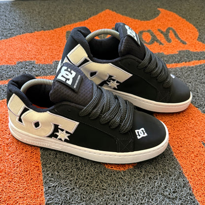 DC NEGRO BLANCO
