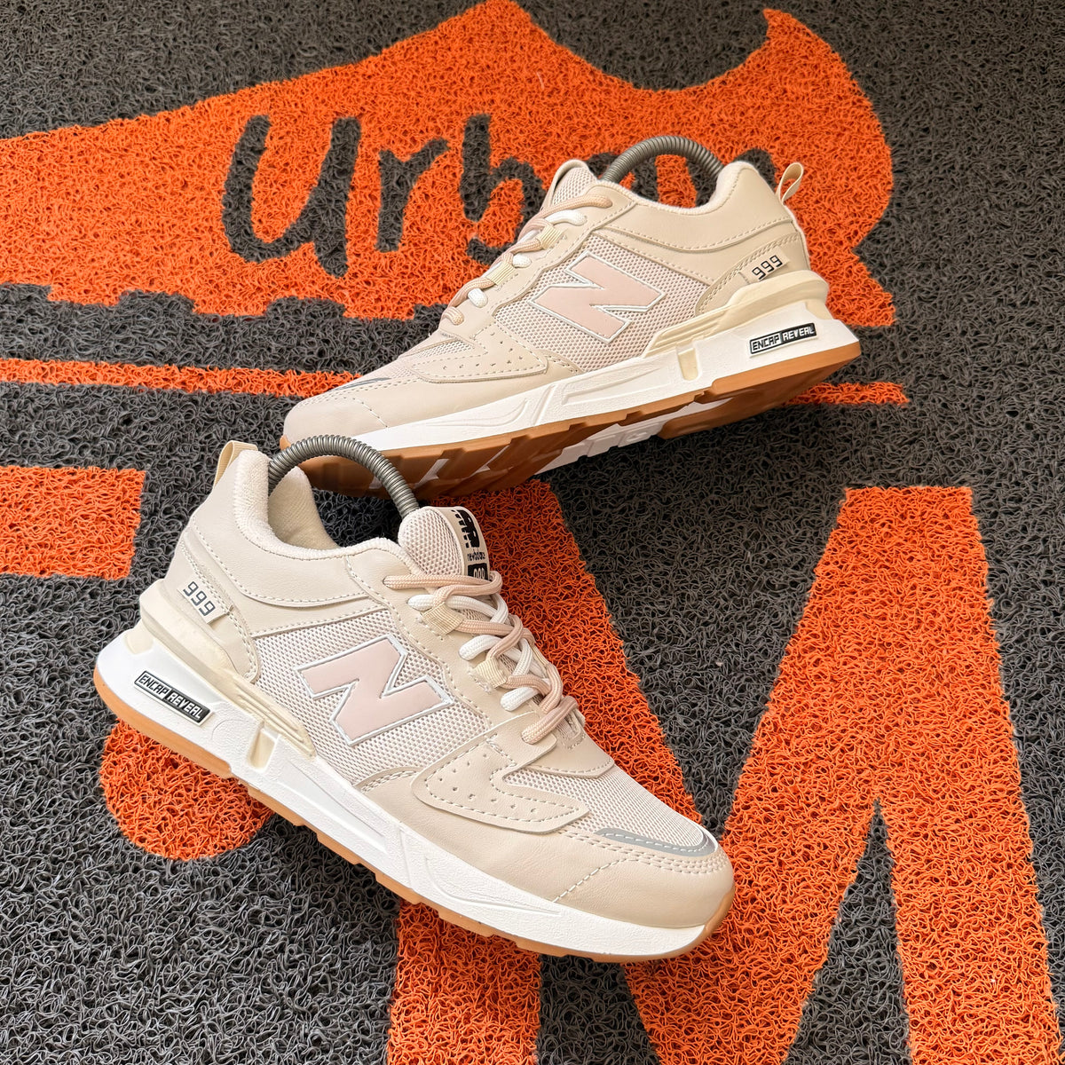 NEW BALANCE 999 BEIGE