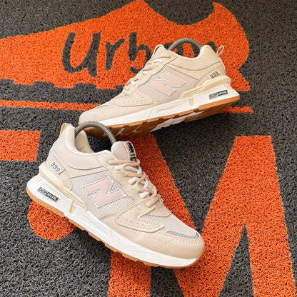 NEW BALANCE 999 BEIGE