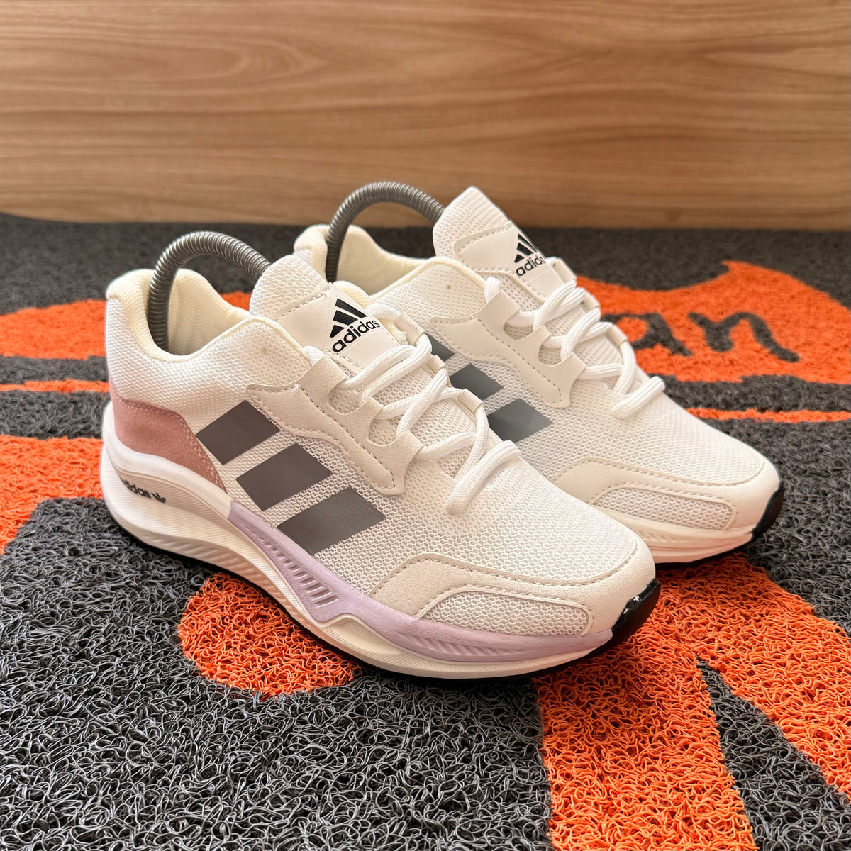 ADIDAS RUNNING FALCON MARFIL X ROSA