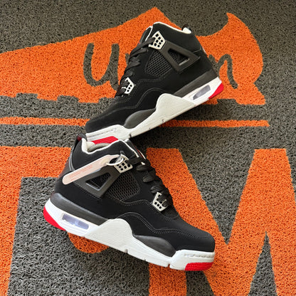 RETRO 4 NEGRA ROJA