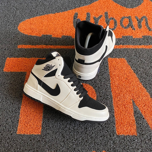 RETRO 1 BEIGE X NEGRO
