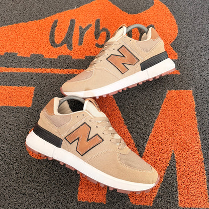 NEW BALANCE CAFE