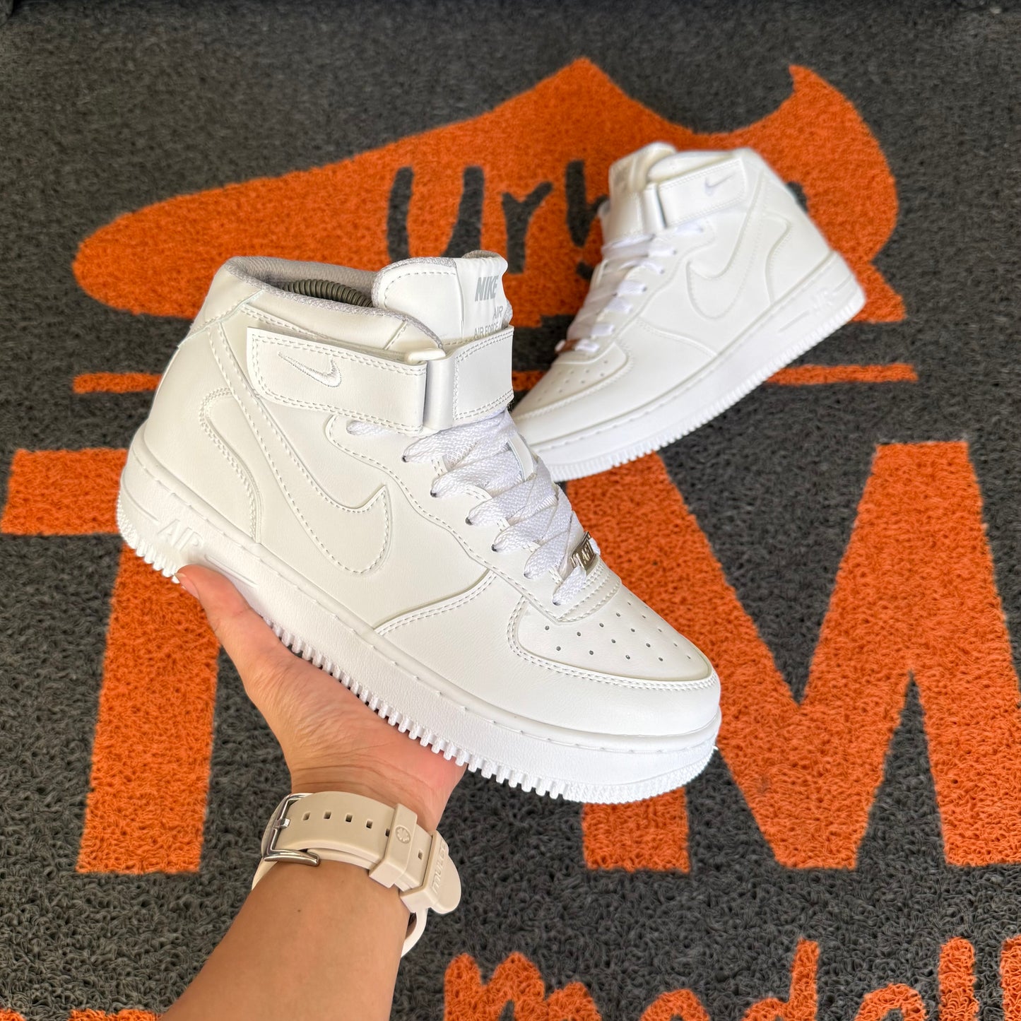 AF1 BOTA BLANCO TODO