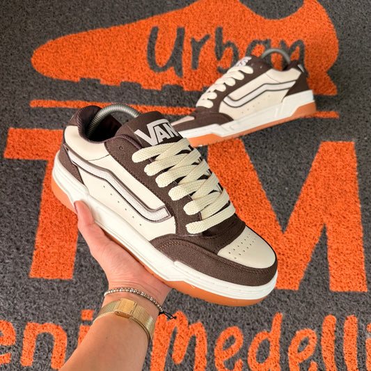 VANS HYLANE CAFE