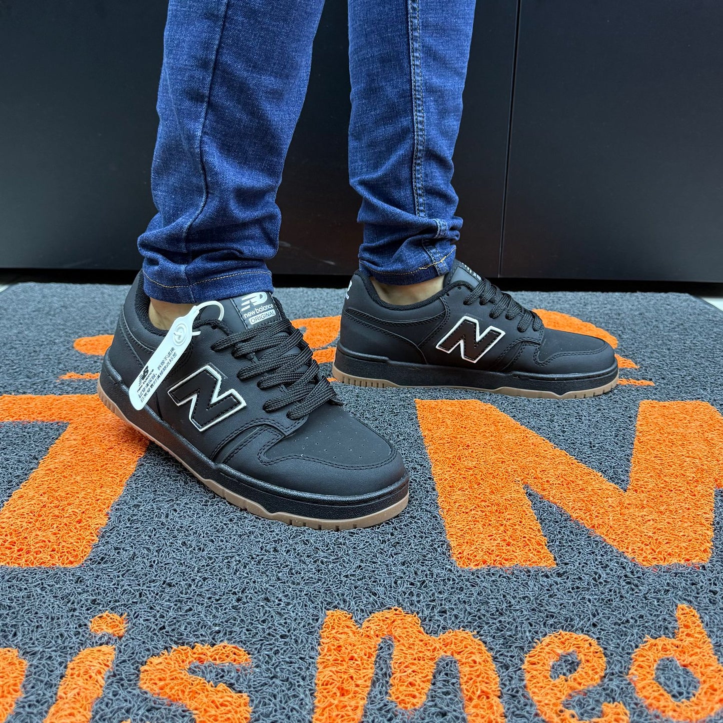 NEW BALANCE 480 NEGRO TODO