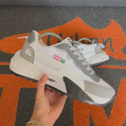 PUMA FUTURE BLANCO X GRIS