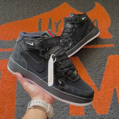 AF1 BOTA GUCCI NEGRA HUELLA BLANCA