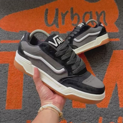 VANS HYLANE GRIS X NEGRO