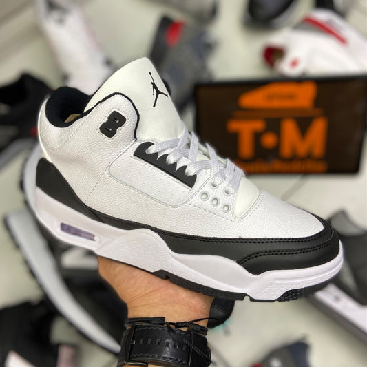 RETRO 3 BLANCA X NEGRO